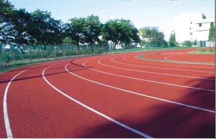 為什么塑膠跑道要選擇適用塑面層類型？
